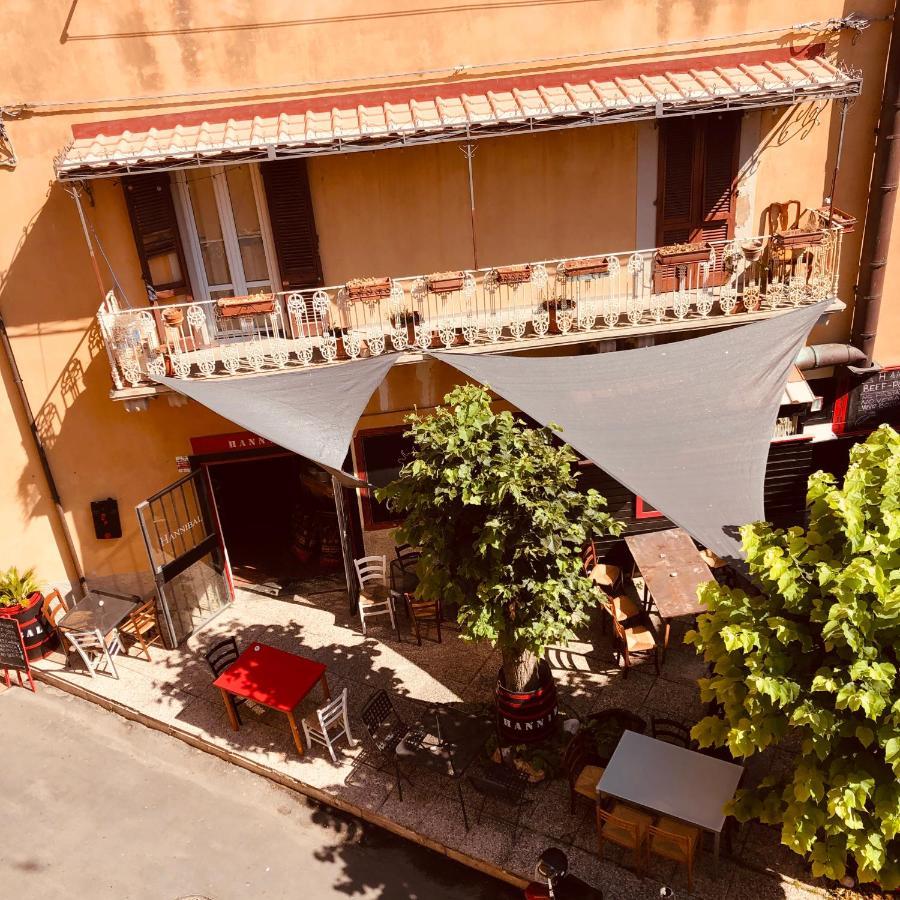 Anitta Guesthouse 卡斯塔涅托卡尔杜奇 外观 照片