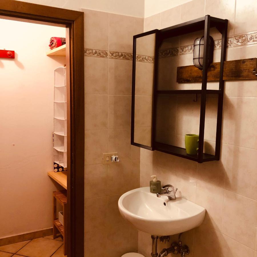 Anitta Guesthouse 卡斯塔涅托卡尔杜奇 外观 照片